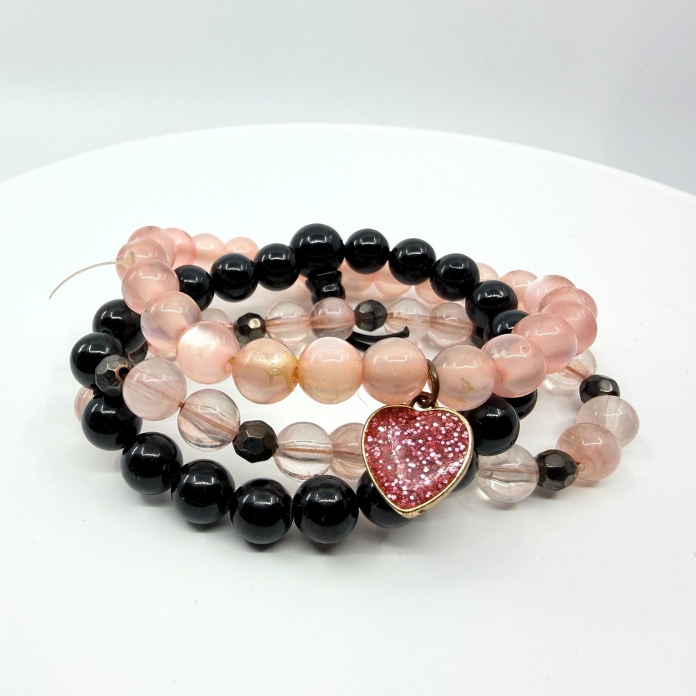 VTG Y2K Pink Black Beaded Stretch Bracelets Set of 3 with Heart Charm